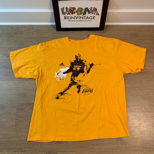 VINTAGE Y2K ADIDAS KOBE T SHIRT